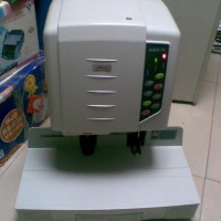 銷售及維修金典GD-50A財務(wù)憑證裝訂機 自動票據(jù)打孔裝訂機